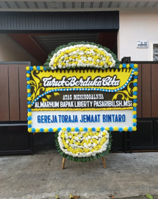 Papan Bunga Duka di Cot Glie